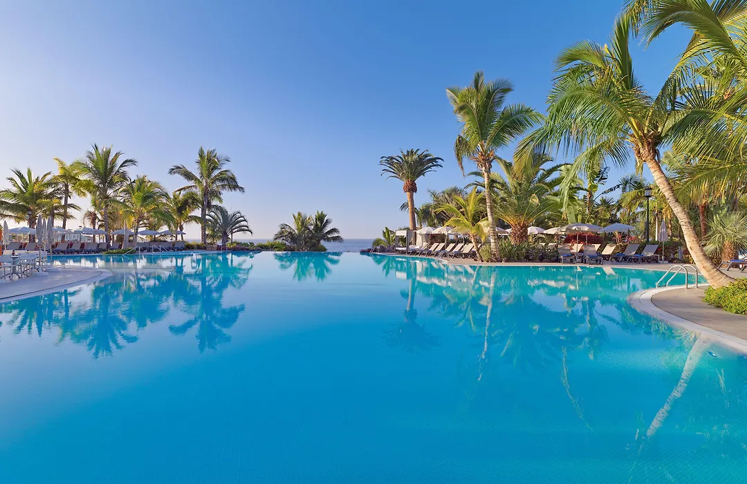 Adrián Hoteles Roca Nivaria-1